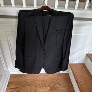 Gently Used Lauren Ralph Lauren Men’s Black Suit